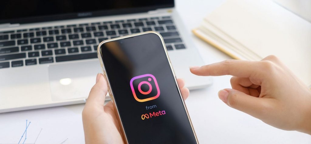 Instagram marketing is a type of social media marketing that allows brands to use Instagram to connect with their target audiences, promote their brand, and market their offerings in an authentic and friendly way without hard selling to the customers.