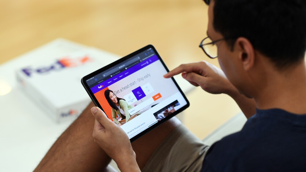 FedEx Ventures into E-Commerce