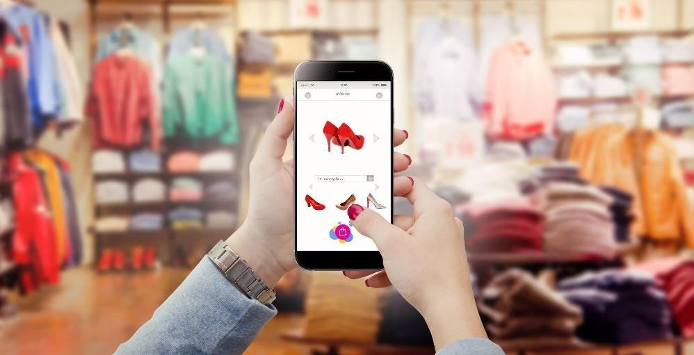 AI tools for store associates enhance both online and in-store experiences with personalized assistance and more.